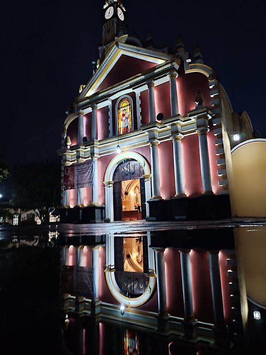Parroquia de San Jerónimo en Coatepec Veracruz. Fuente LO QUE PASA EN COATEPEC. Foto: Alice Wnnctt